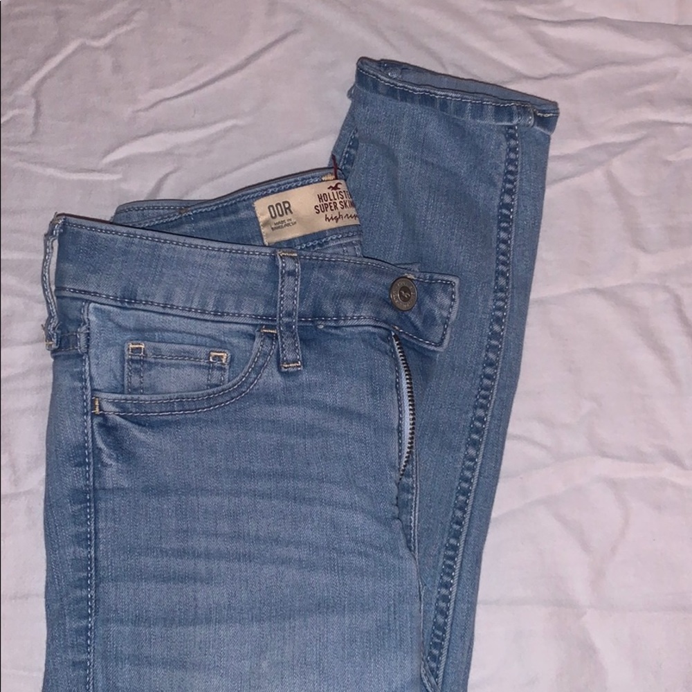 Hollister skinny jeans